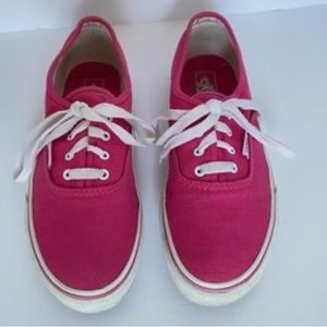- Vintage red vans with black laces 7.5